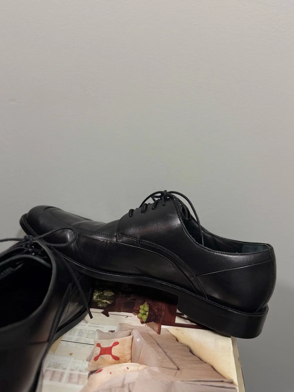 Steve Madden Black Leather Lace-Up Derby Shoes